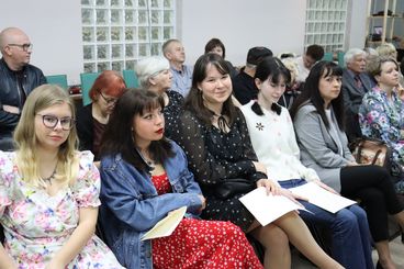 Agata Nowak z Poznania z nagrodą główną, Anna Kobylińska z Warszawy z nagrodą przyjaciół Marii Ewy Aulich – za nami III Ogólnopolski Konkurs Poetycki